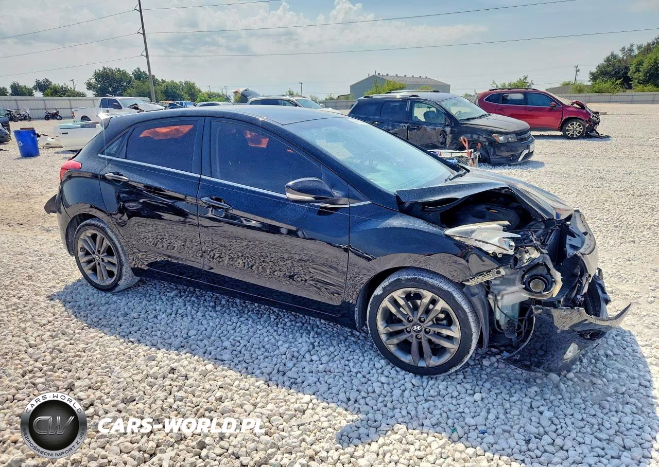 2016 Hyundai Elantra Gt Base VIN:KMHD35LH4GU296985 - 4