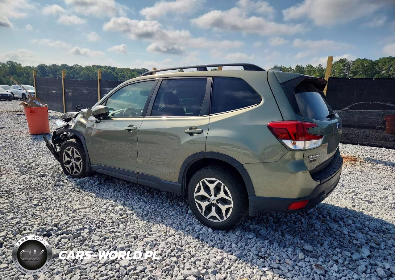 2019 Subaru Forester Premium VIN:JF2SKAGC7KH433975 - 2