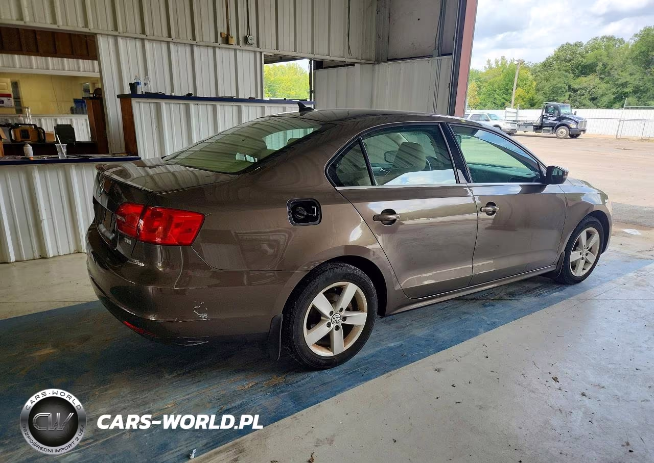 2013 Volkswagen Jetta Tdi VIN:3VWLL7AJ6DM372320 - 3