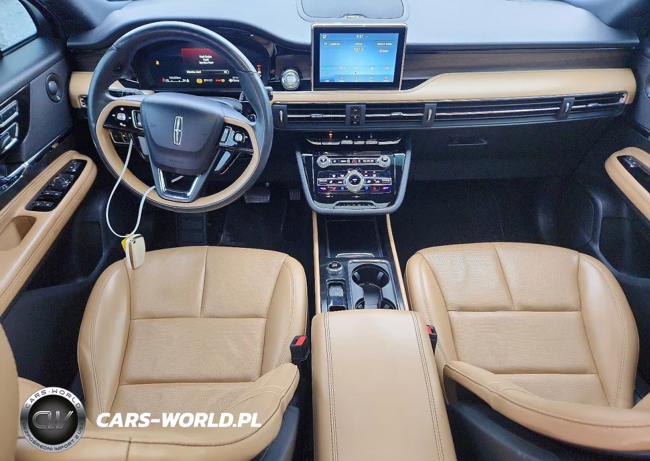 2021 Lincoln Corsair Reserve VIN:5LMCJ2DH4MUL02758 - 8
