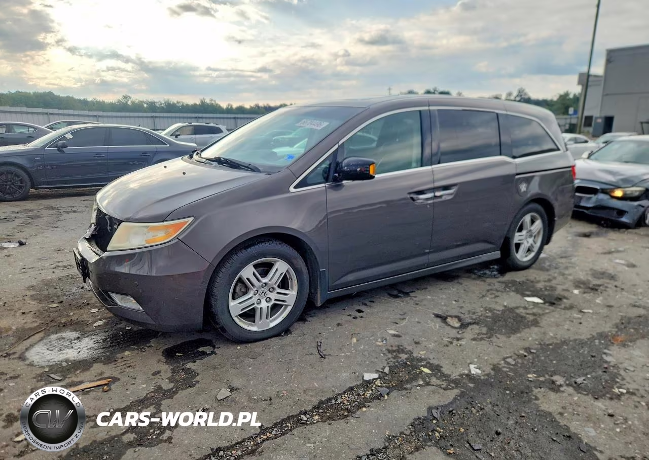 2012 Honda Odyssey Touring VIN:5FNRL5H96CB139862 - 1