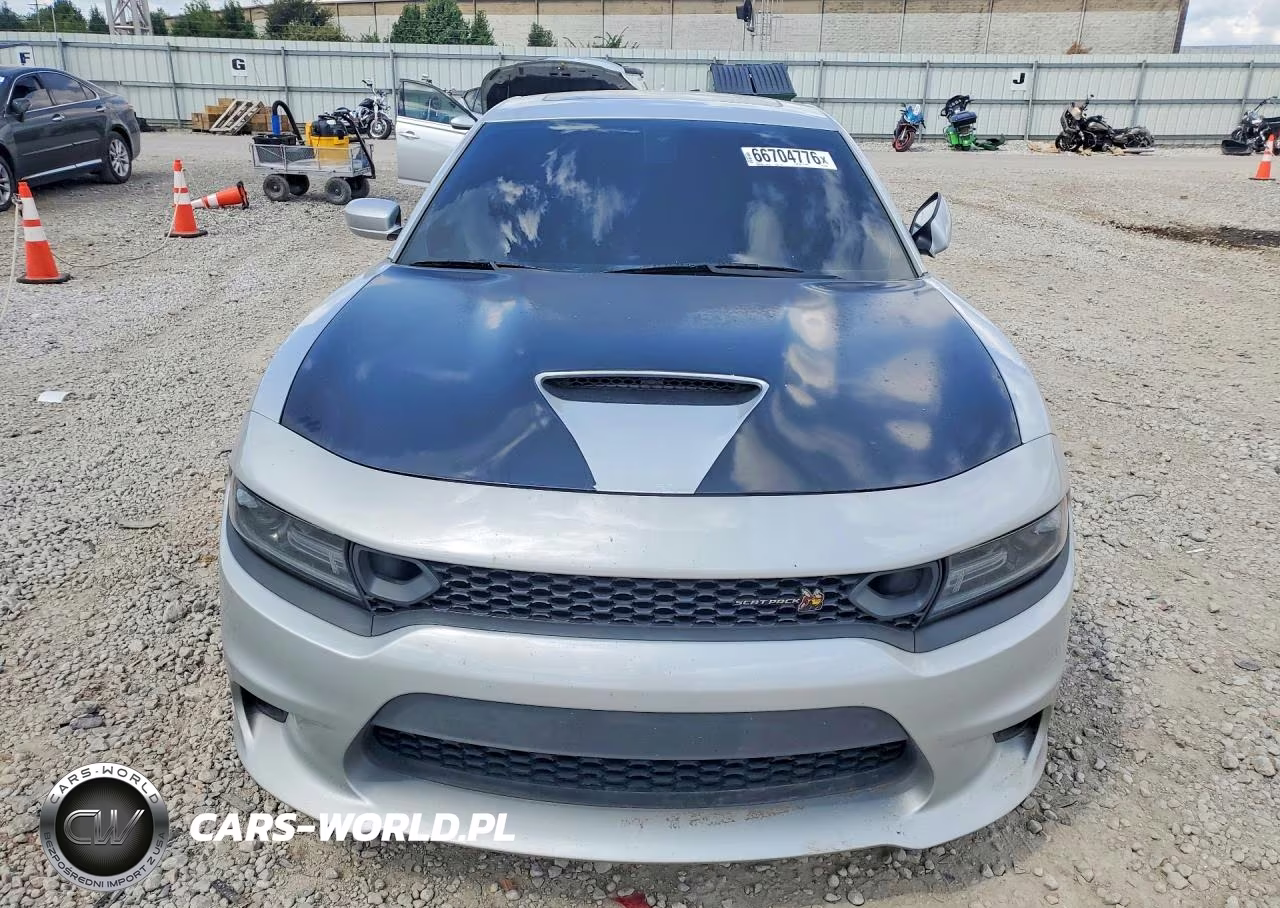 2019 Dodge Charger Scat Pack VIN:2C3CDXGJXKH599078 - 5