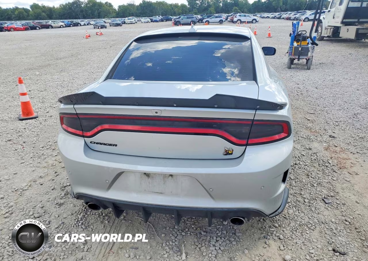 2019 Dodge Charger Scat Pack VIN:2C3CDXGJXKH599078 - 6
