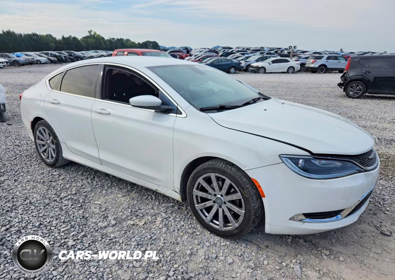 2015 Chrysler 200 Limited VIN:1C3CCCAB8FN590762 - 4