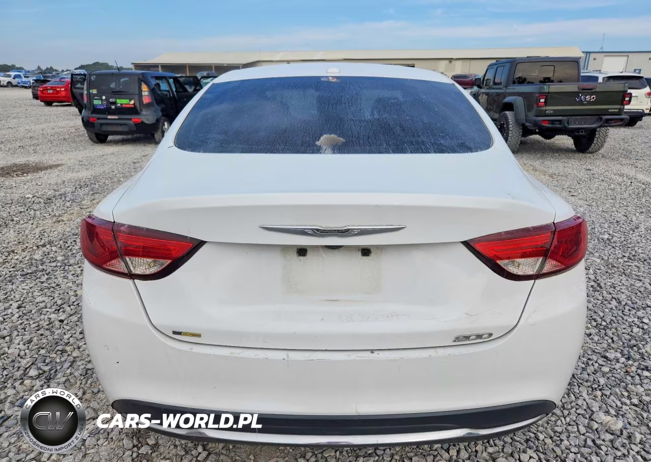 2015 Chrysler 200 Limited VIN:1C3CCCAB8FN590762 - 6