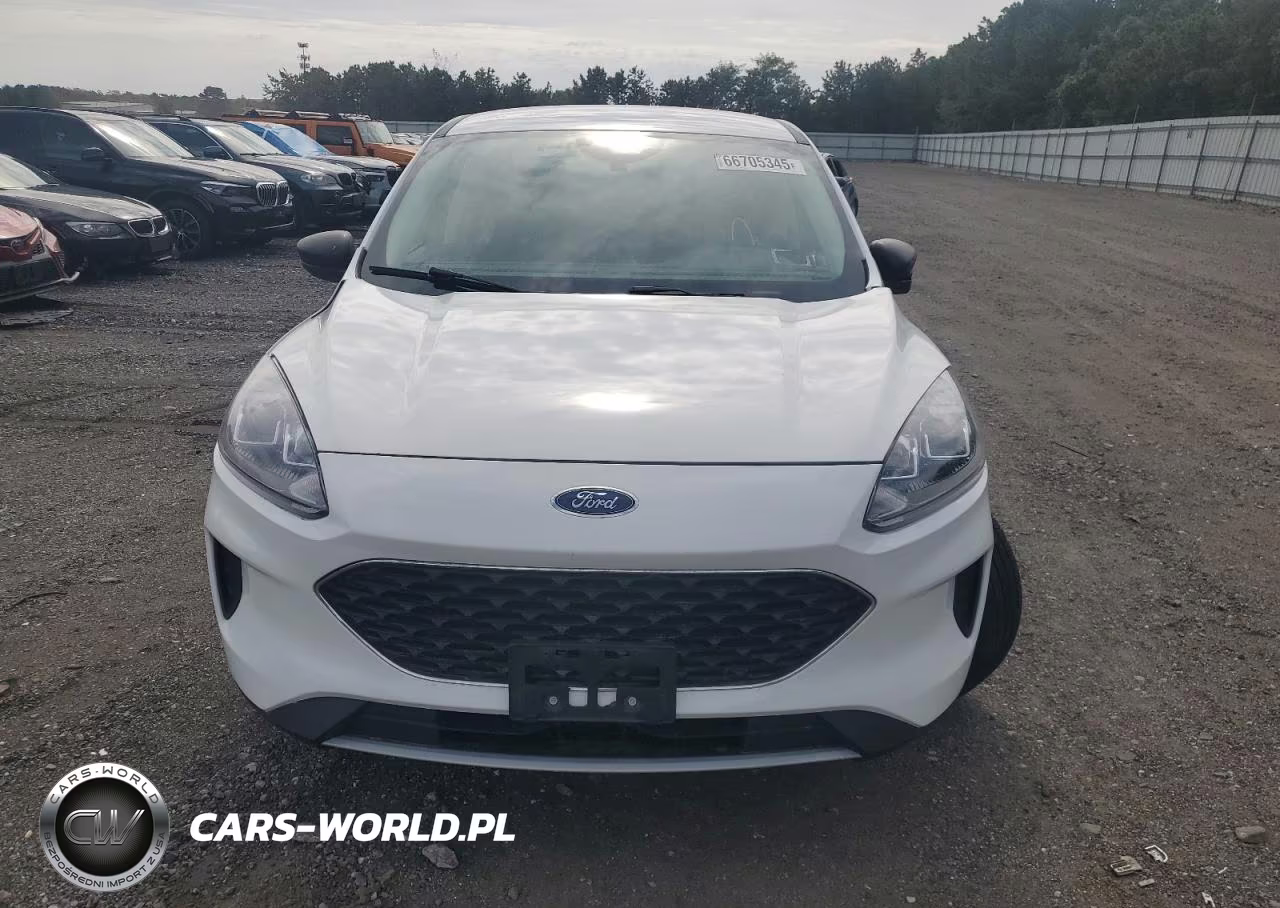 2022 Ford Escape Se VIN:1FMCU9BZXNUA17207 - 5