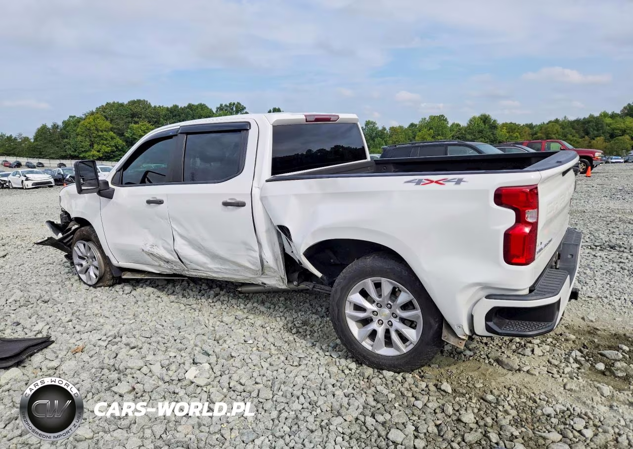 2020 Chevrolet Silverado K1500 Custom VIN:3GCUYBEF0LG382128 - 2
