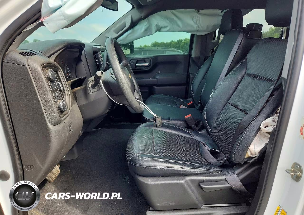 2020 Chevrolet Silverado K1500 Custom VIN:3GCUYBEF0LG382128 - 7