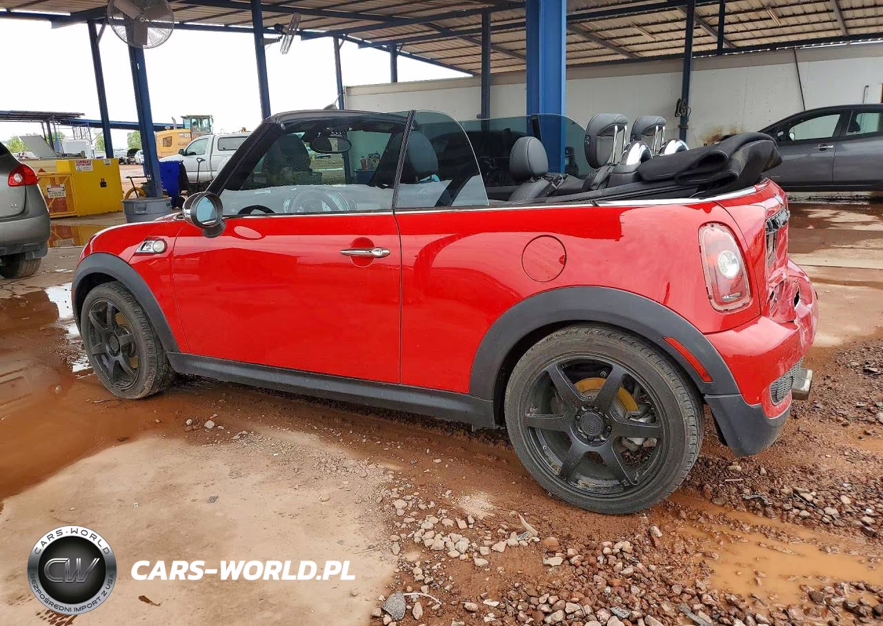 2010 Mini Cooper S VIN:WMWMS3C54ATZ84965 - 2