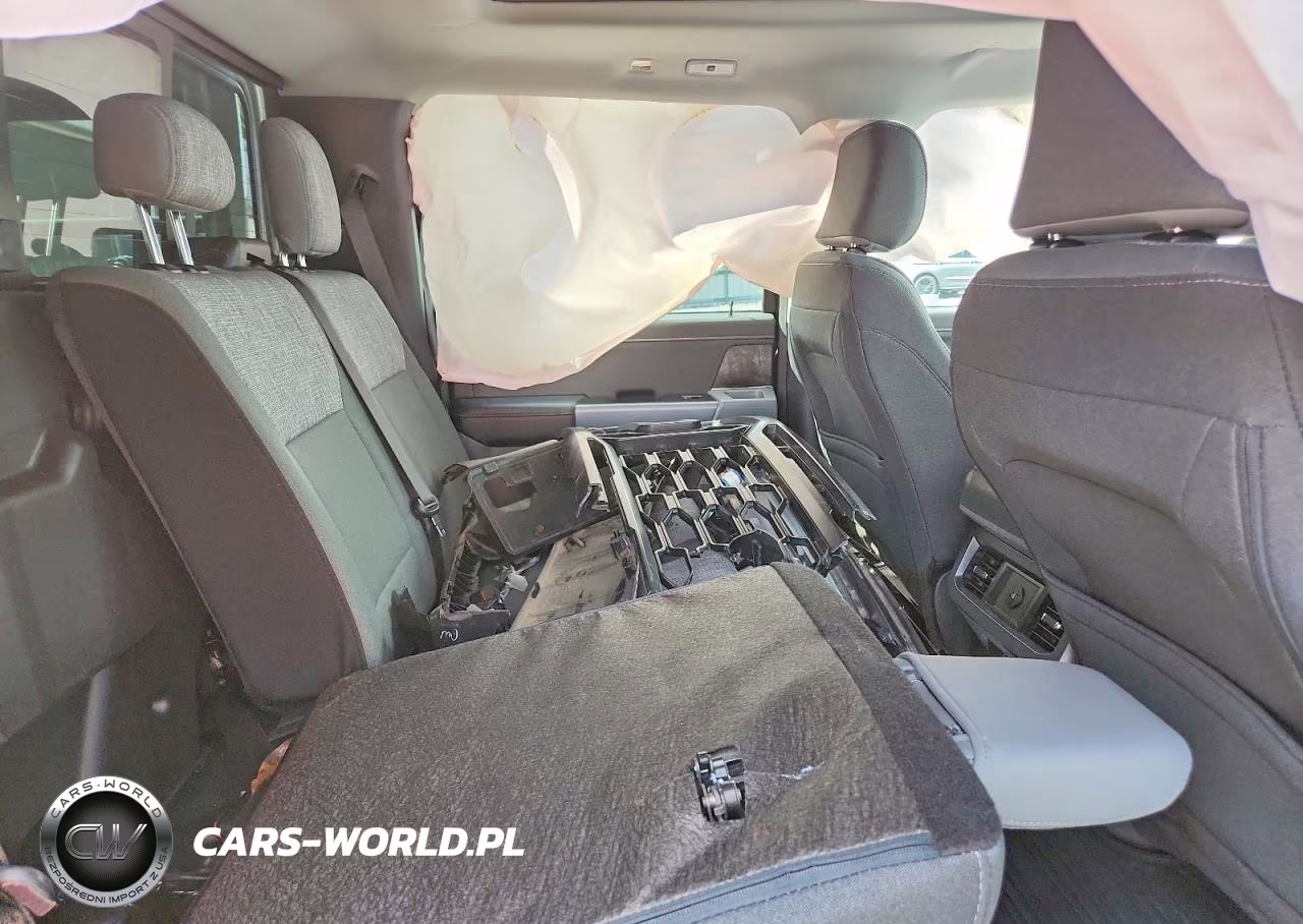 2023 Ford F250 Super Duty VIN:1FT8W2BT6PED63856 - 10