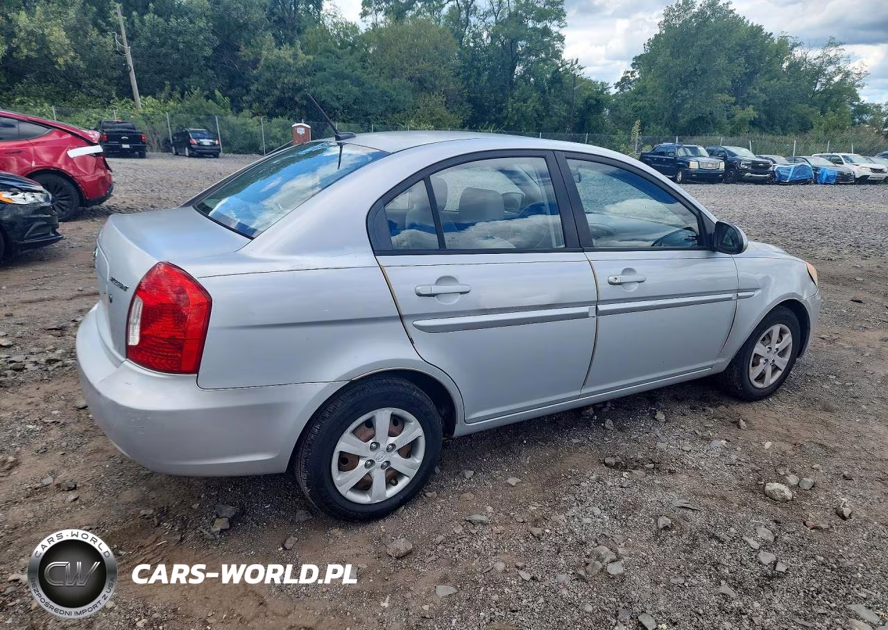 2008 Hyundai Accent Gls VIN:KMHCN46C18U259183 - 3