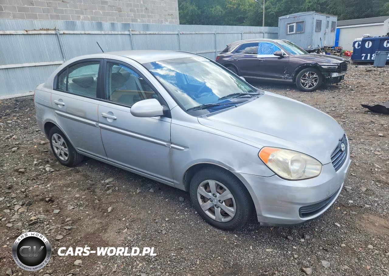 2008 Hyundai Accent Gls VIN:KMHCN46C18U259183 - 4