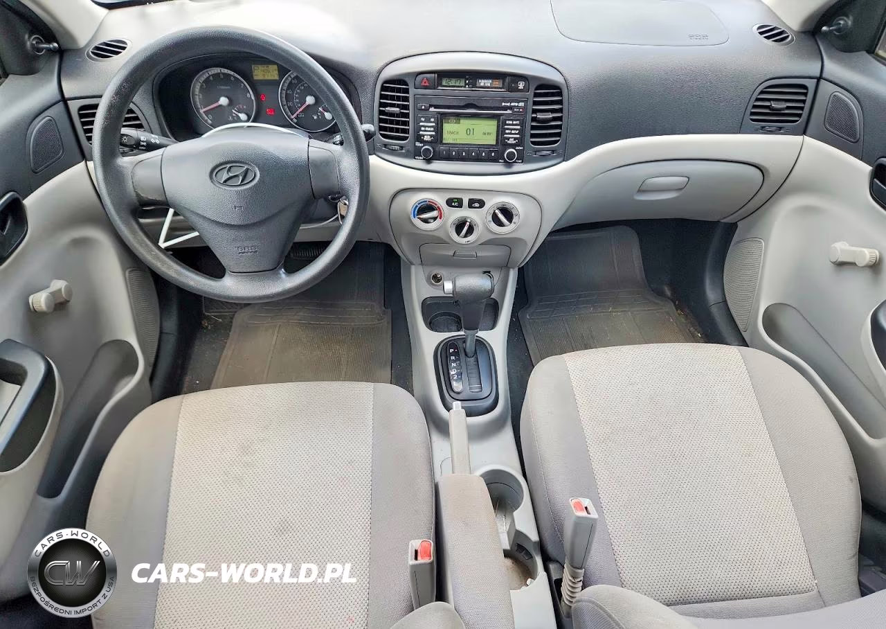 2008 Hyundai Accent Gls VIN:KMHCN46C18U259183 - 8