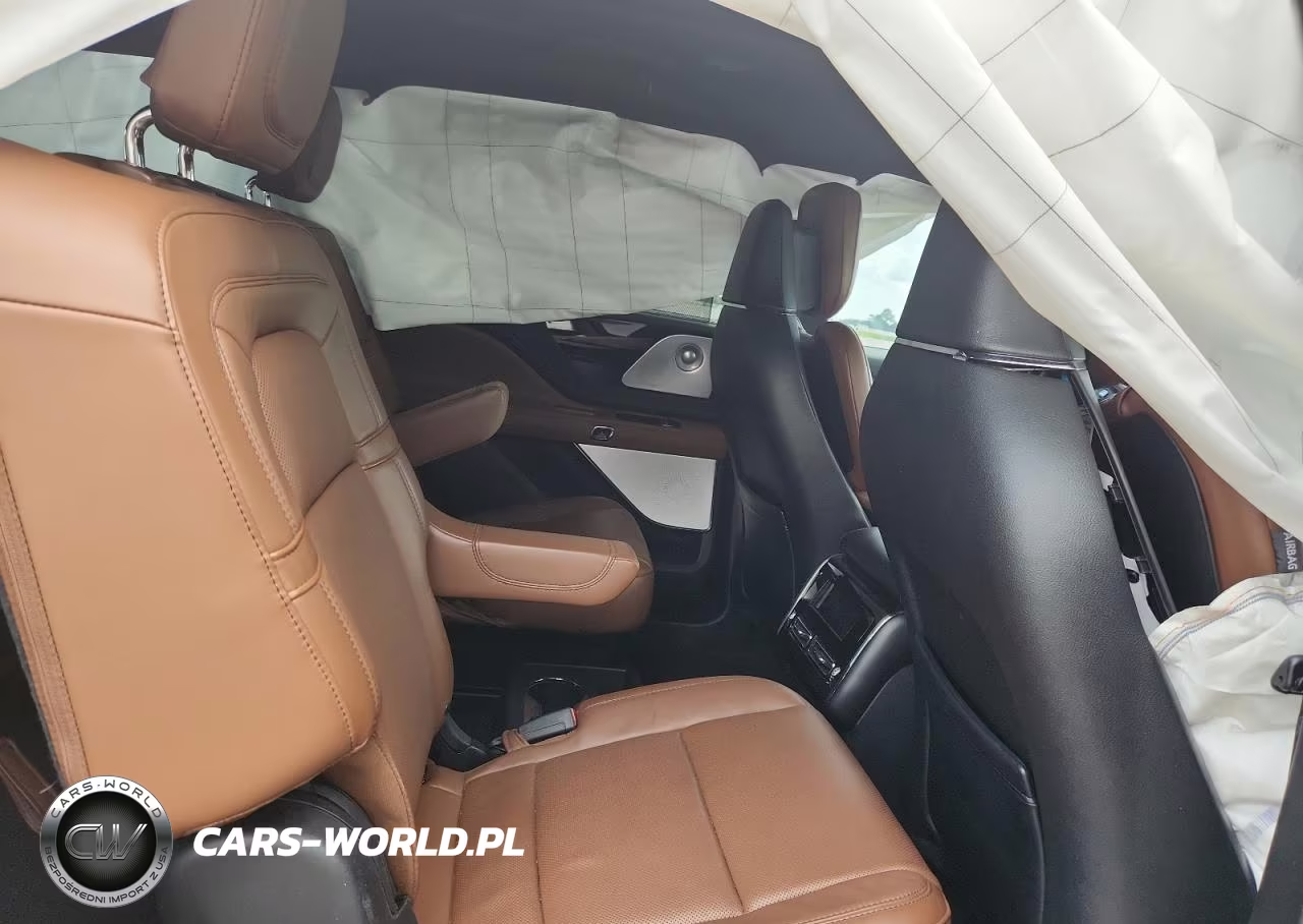 2023 Lincoln Aviator Reserve VIN:5LM5J7XC6PGL13205 - 11
