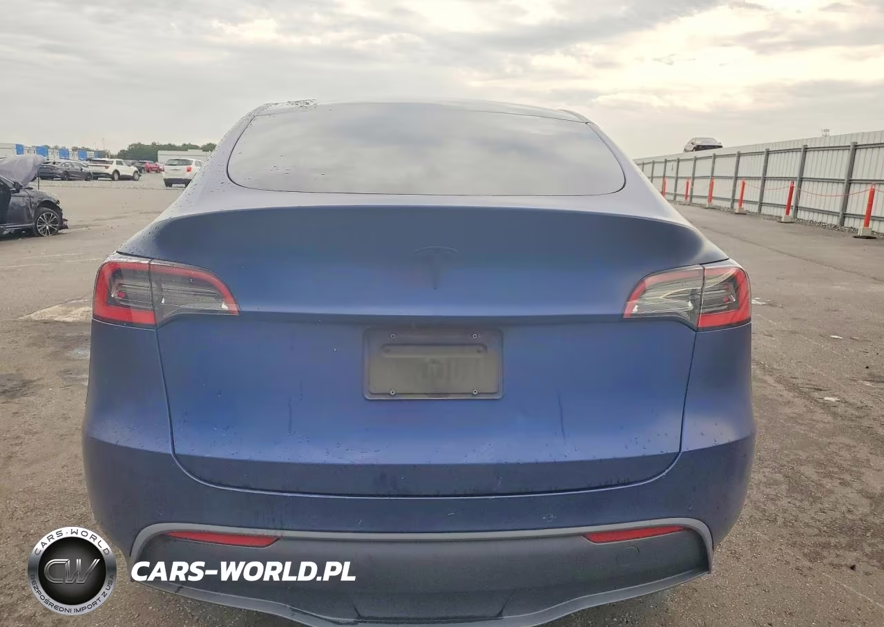 2021 Tesla Model Y VIN:5YJYGDEEXMF111933 - 6