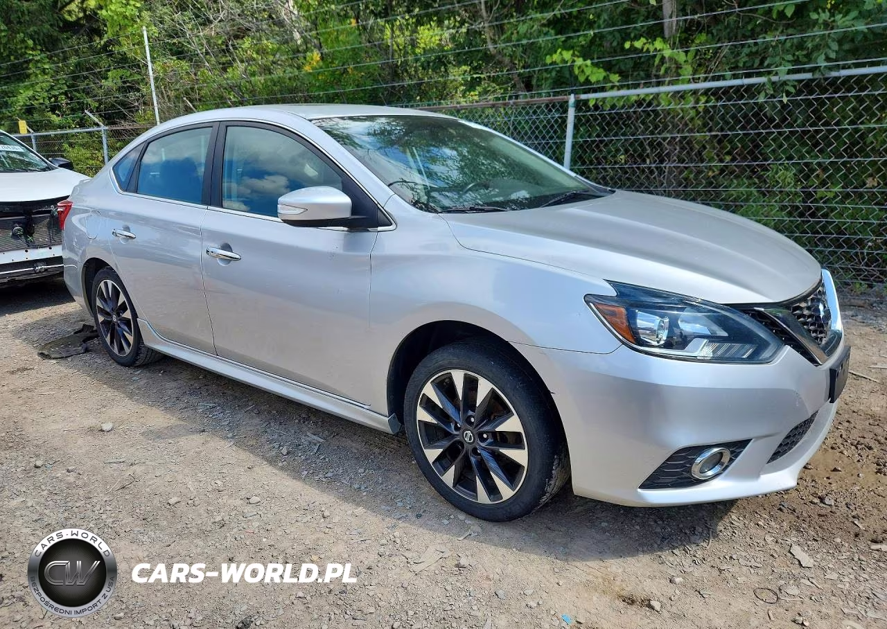 2016 Nissan Sentra Sr VIN:3N1AB7AP7GY225876 - 4