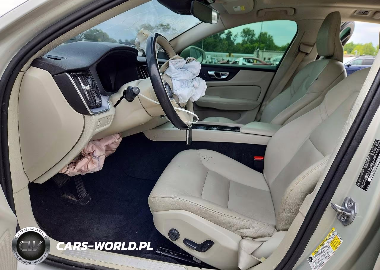 2019 Volvo S60 T6 Momentum VIN:7JRA22TK7KG006767 - 7