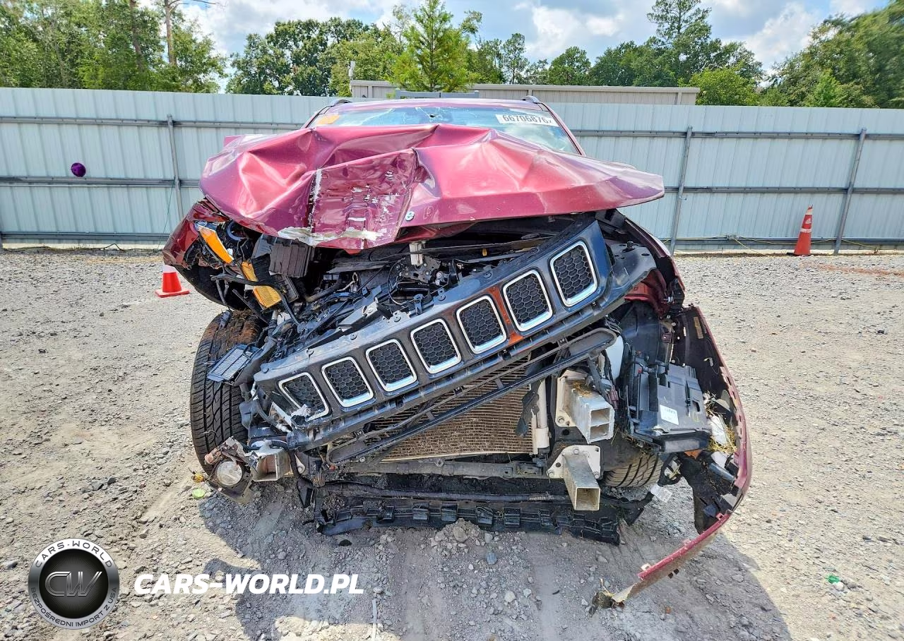 2020 Jeep Compass Latitude VIN:3C4NJCBB9LT257572 - 5
