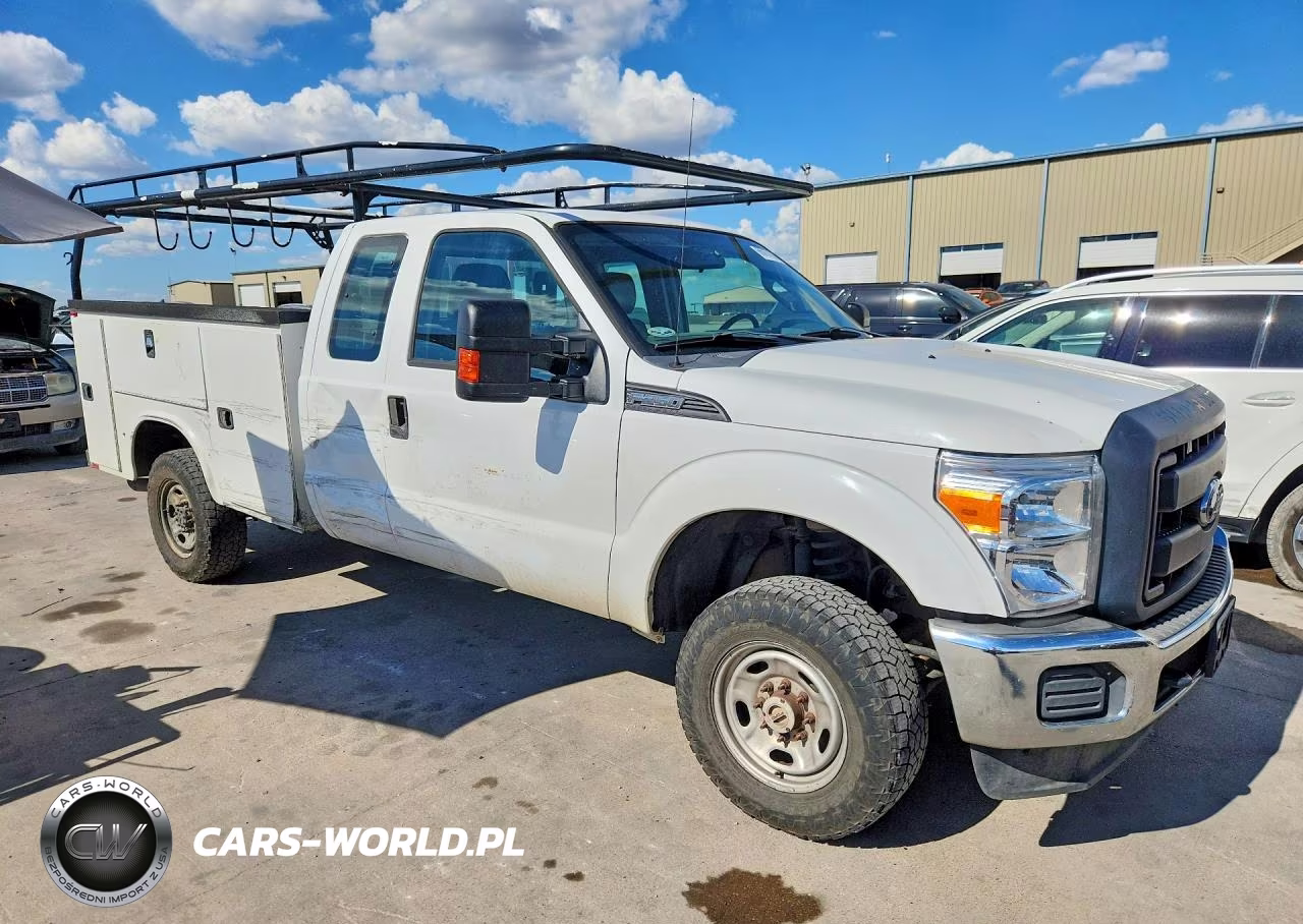 2015 Ford F250 Super Duty VIN:1FT7X2B67FEC11246 - 4