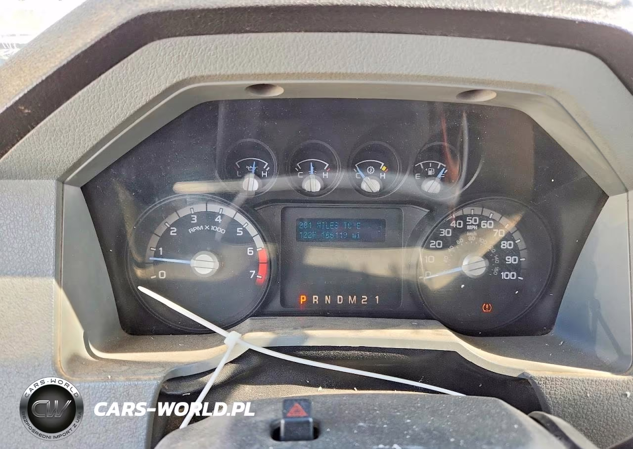 2015 Ford F250 Super Duty VIN:1FT7X2B67FEC11246 - 9