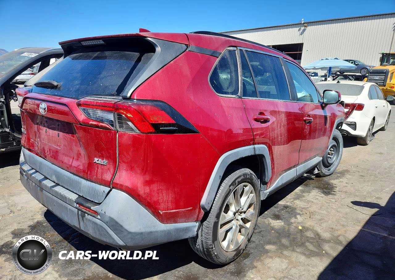 2019 Toyota Rav4 Xle Premium VIN:2T3C1RFV3KC025783 - 3