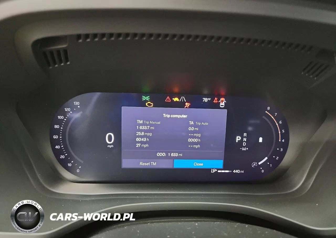 2026 Volvo Xc60 Plus VIN:YV4M12RC5T1499946 - 9