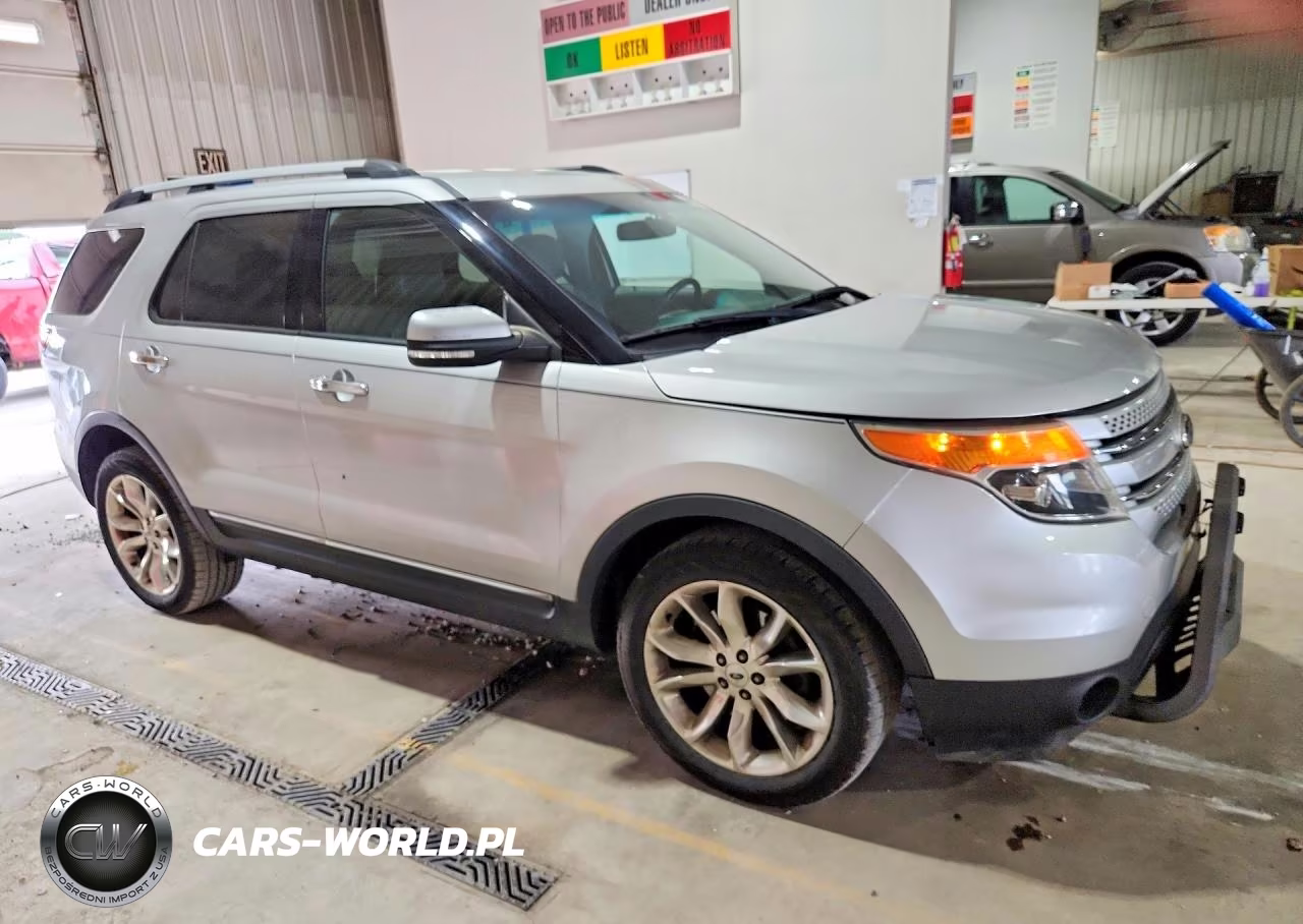 2014 Ford Explorer Limited VIN:1FM5K8F83EGC54453 - 4