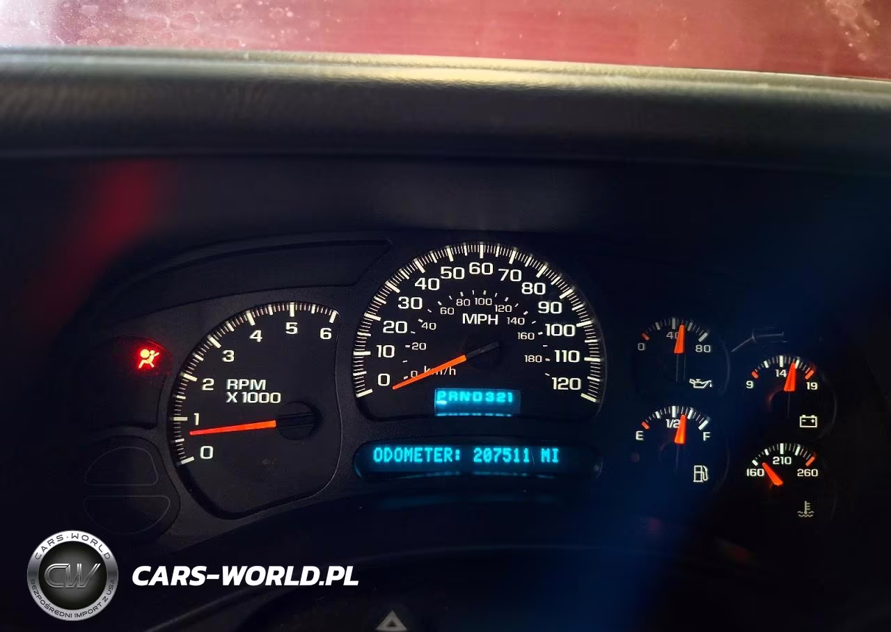 2005 Chevrolet Tahoe K1500 VIN:1GNEK13TX5J264993 - 9