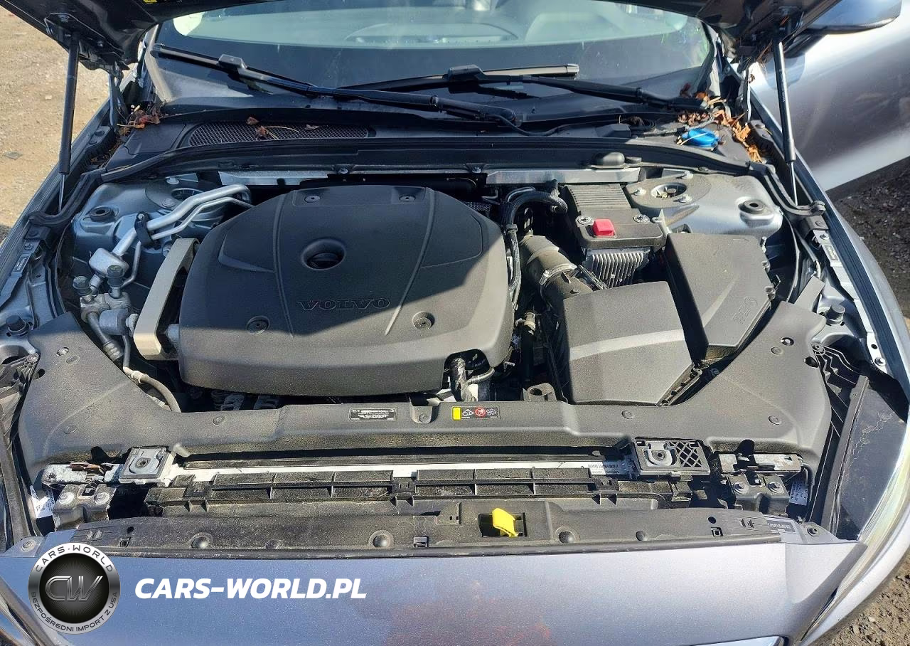 2020 Volvo S60 T5 Momentum VIN:7JR102FK9LG067833 - 11