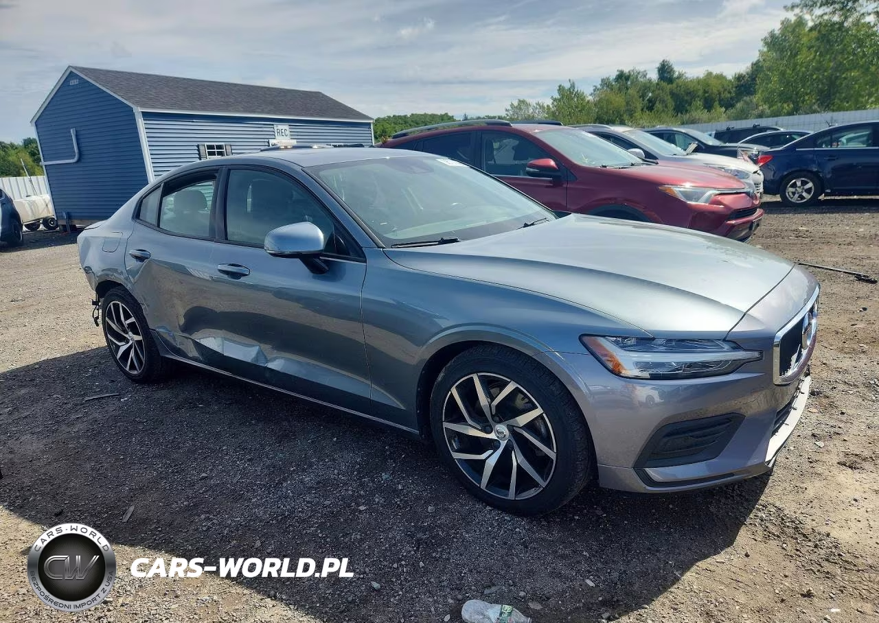 2020 Volvo S60 T5 Momentum VIN:7JR102FK9LG067833 - 4