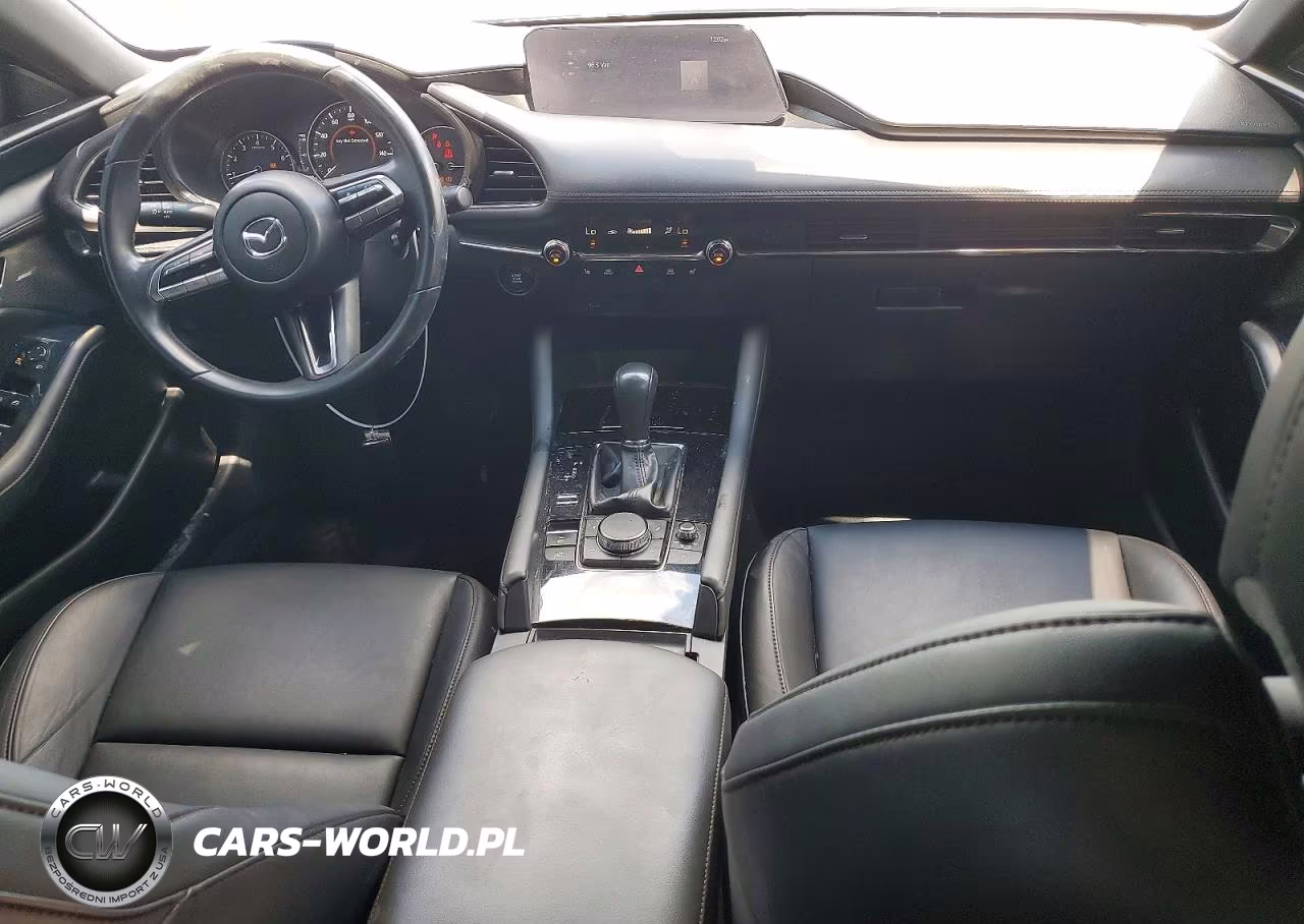 2019 Mazda 3 Preferred VIN:JM1BPAMM1K1132897 - 8