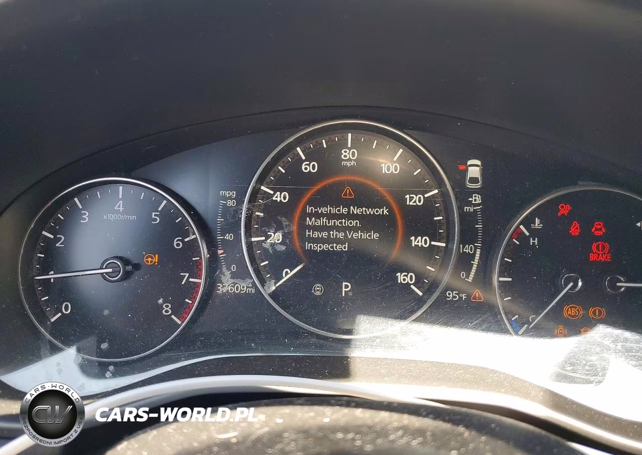 2019 Mazda 3 Preferred VIN:JM1BPAMM1K1132897 - 9