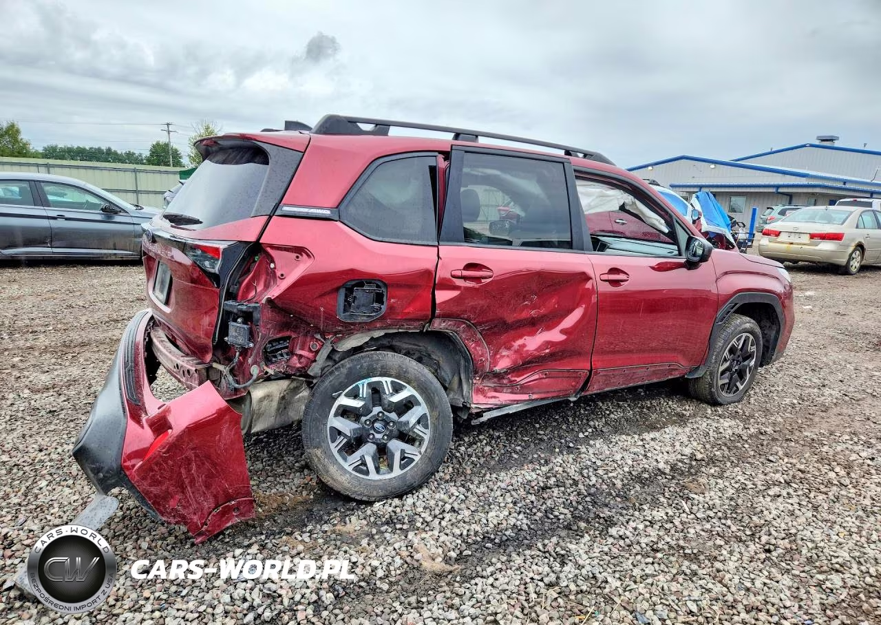 2025 Subaru Forester Premium VIN:JF2SLDDC0SH414056 - 3