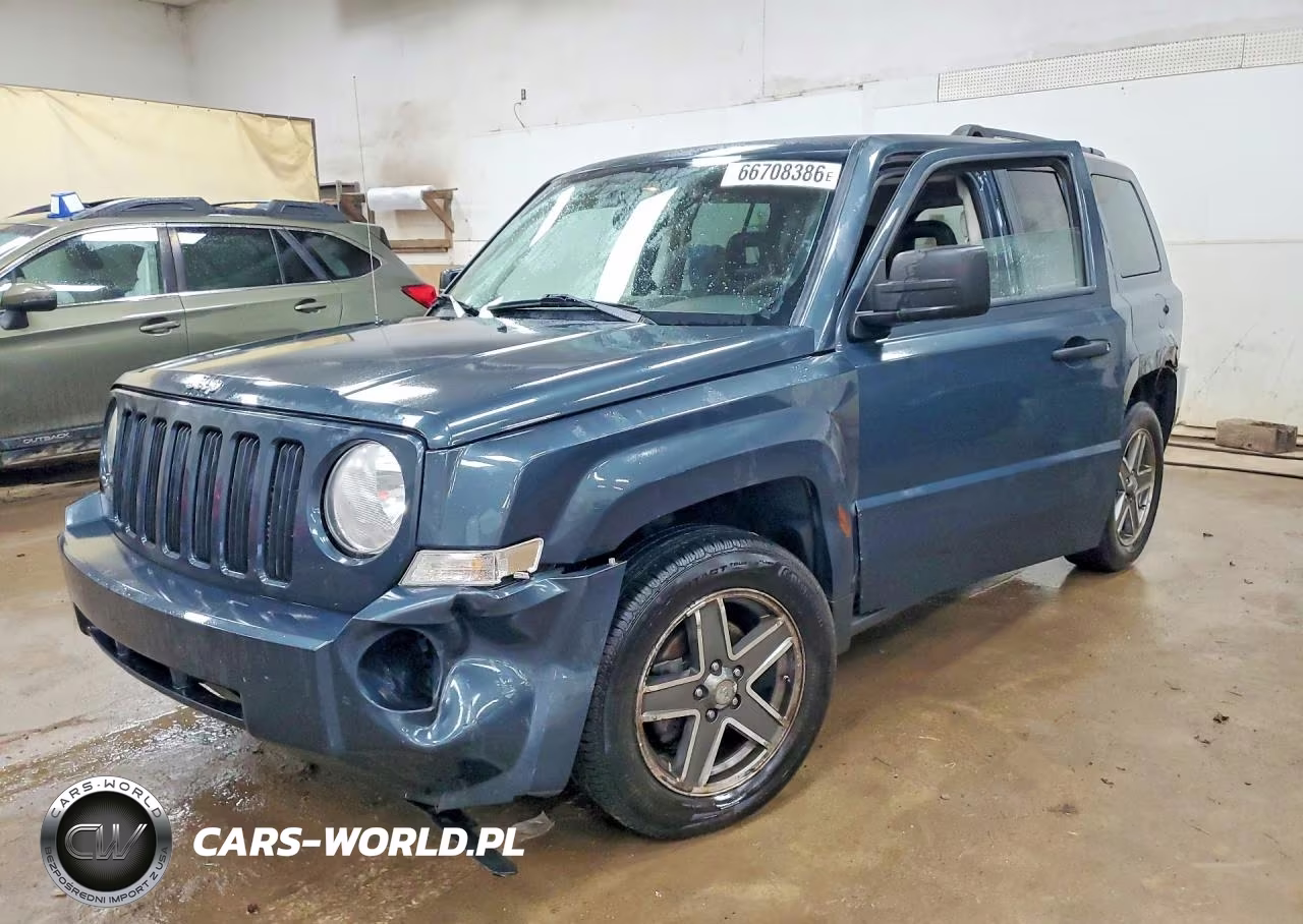 2008 Jeep Patriot Sport VIN:1J8FT28W88D728037 - 1
