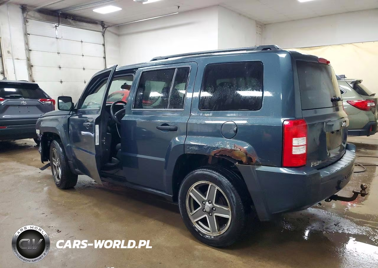 2008 Jeep Patriot Sport VIN:1J8FT28W88D728037 - 2