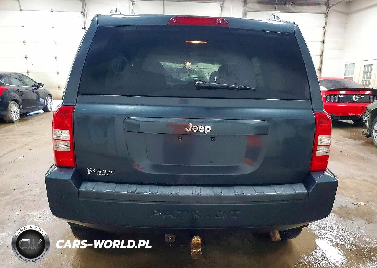 2008 Jeep Patriot Sport VIN:1J8FT28W88D728037 - 6