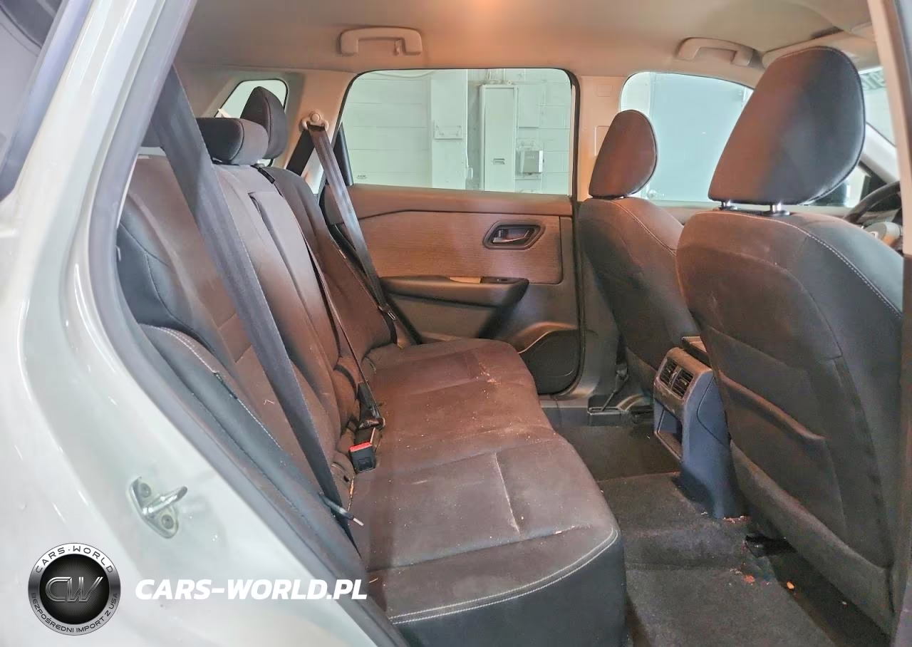 2023 Nissan Rogue S VIN:5N1BT3AAXPC820230 - 11