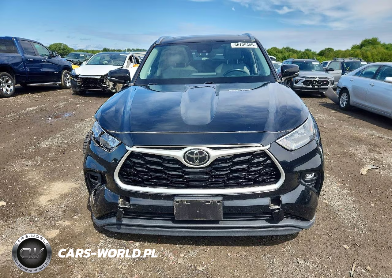 2020 Toyota Highlander Xle VIN:5TDHZRBH2LS023832 - 5