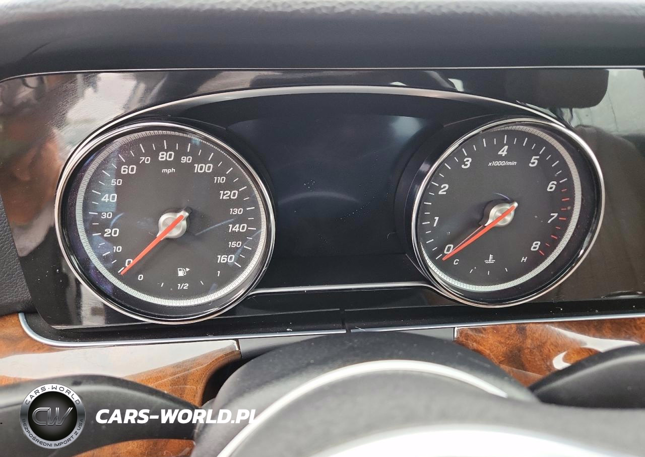 2019 Mercedes-Benz E 300 4Matic VIN:WDDZF4KBXKA630140 - 9