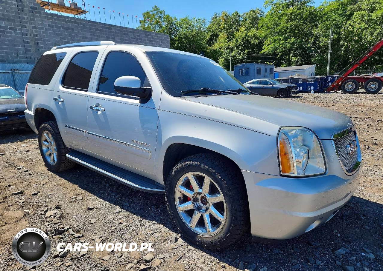 2013 GMC Yukon Denali VIN:1GKS2EEF7DR284522 - 4
