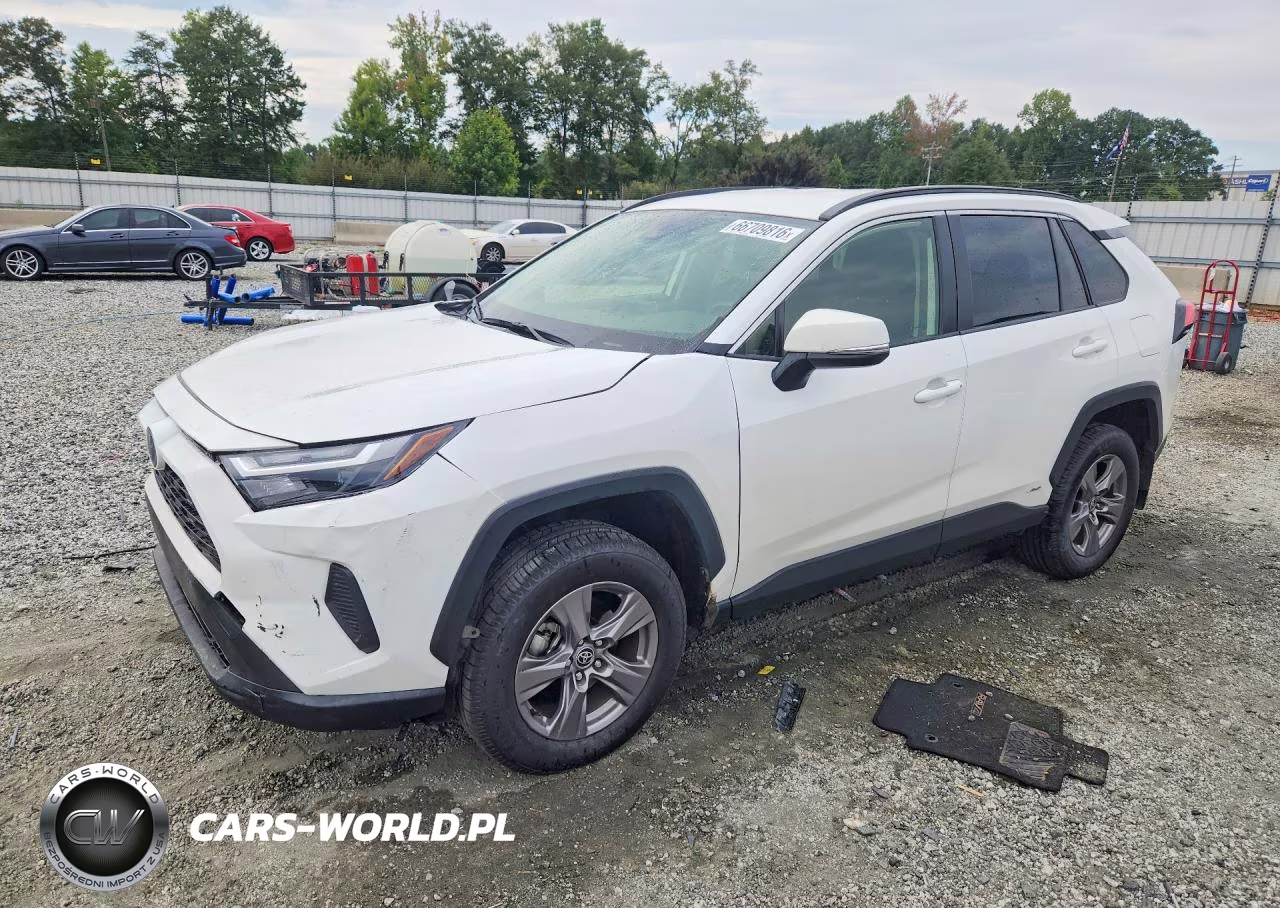 2024 Toyota Rav4 Hybrid Xle VIN:JTMRWRFVXRD229756 - 1