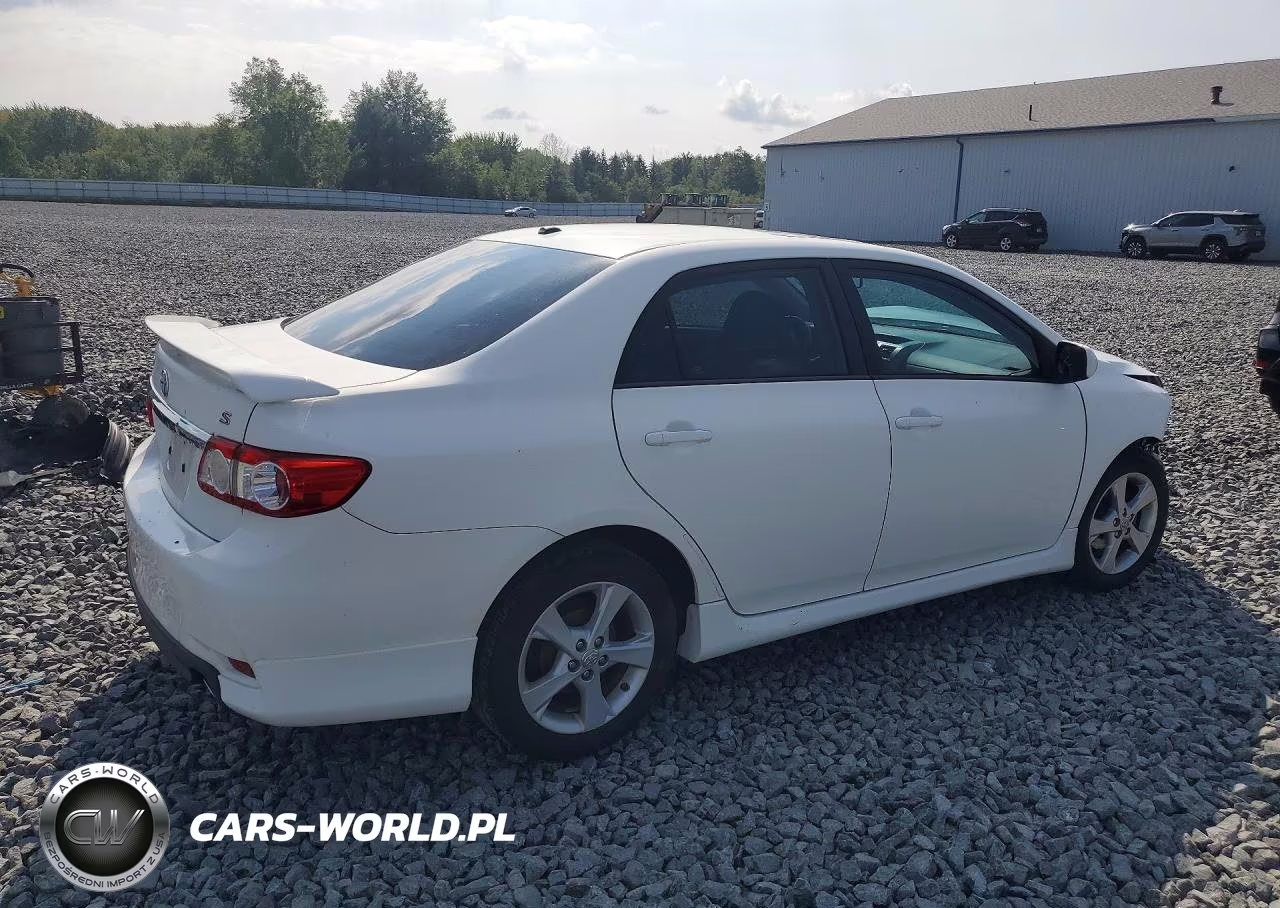 2012 Toyota Corolla S VIN:2T1BU4EEXCC901945 - 3