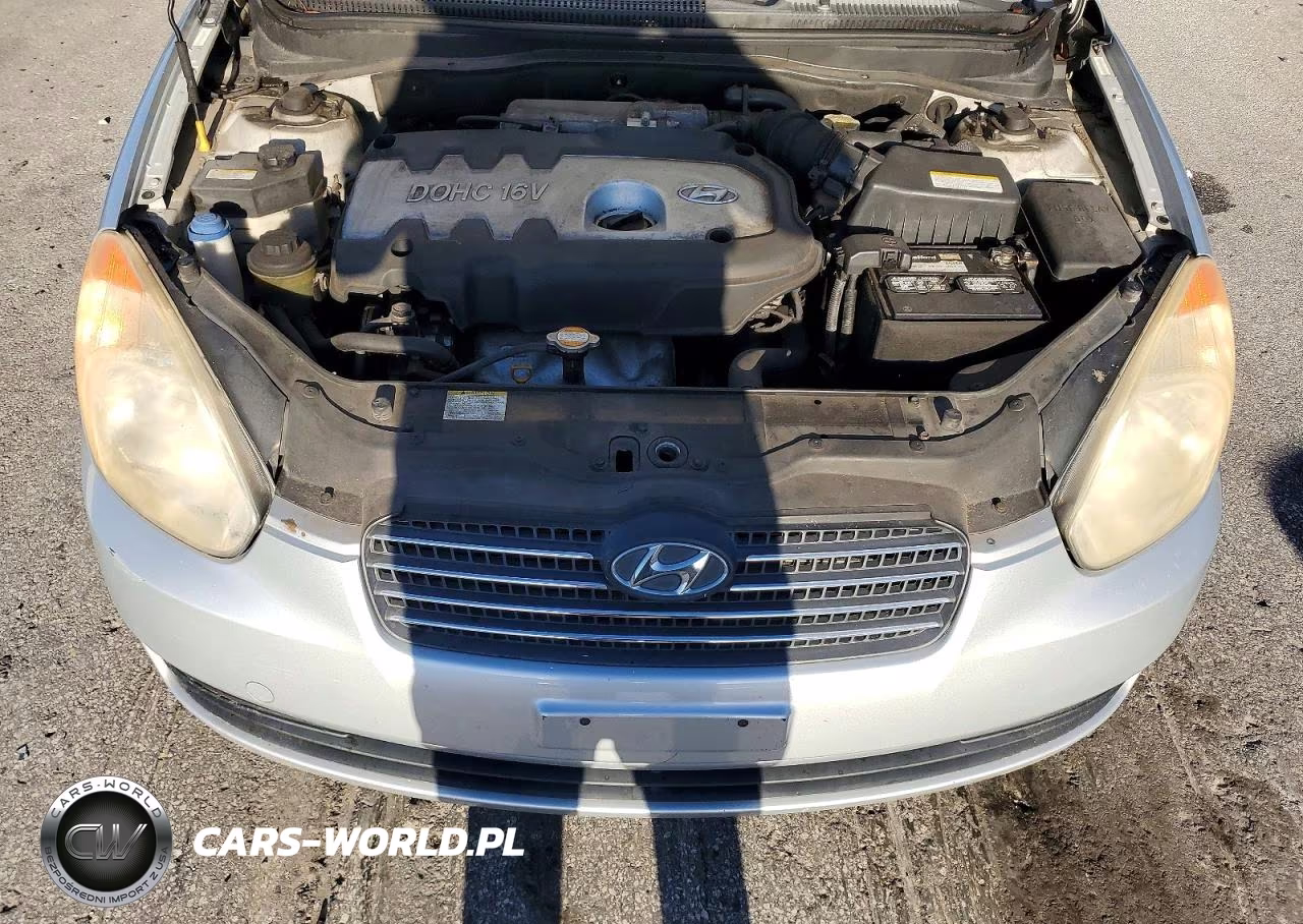 2006 Hyundai Accent Gls VIN:KMHCN46C56U051353 - 11