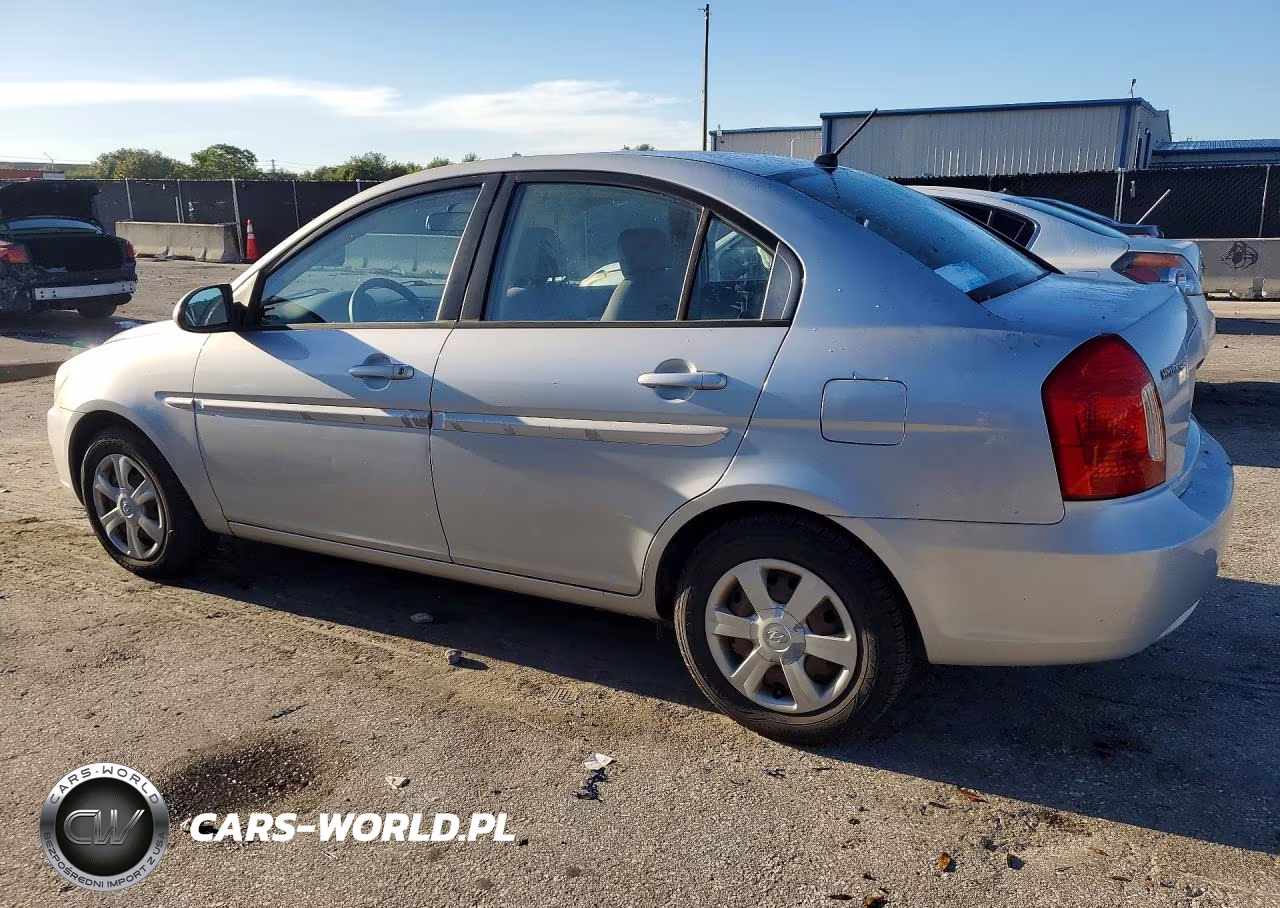 2006 Hyundai Accent Gls VIN:KMHCN46C56U051353 - 2
