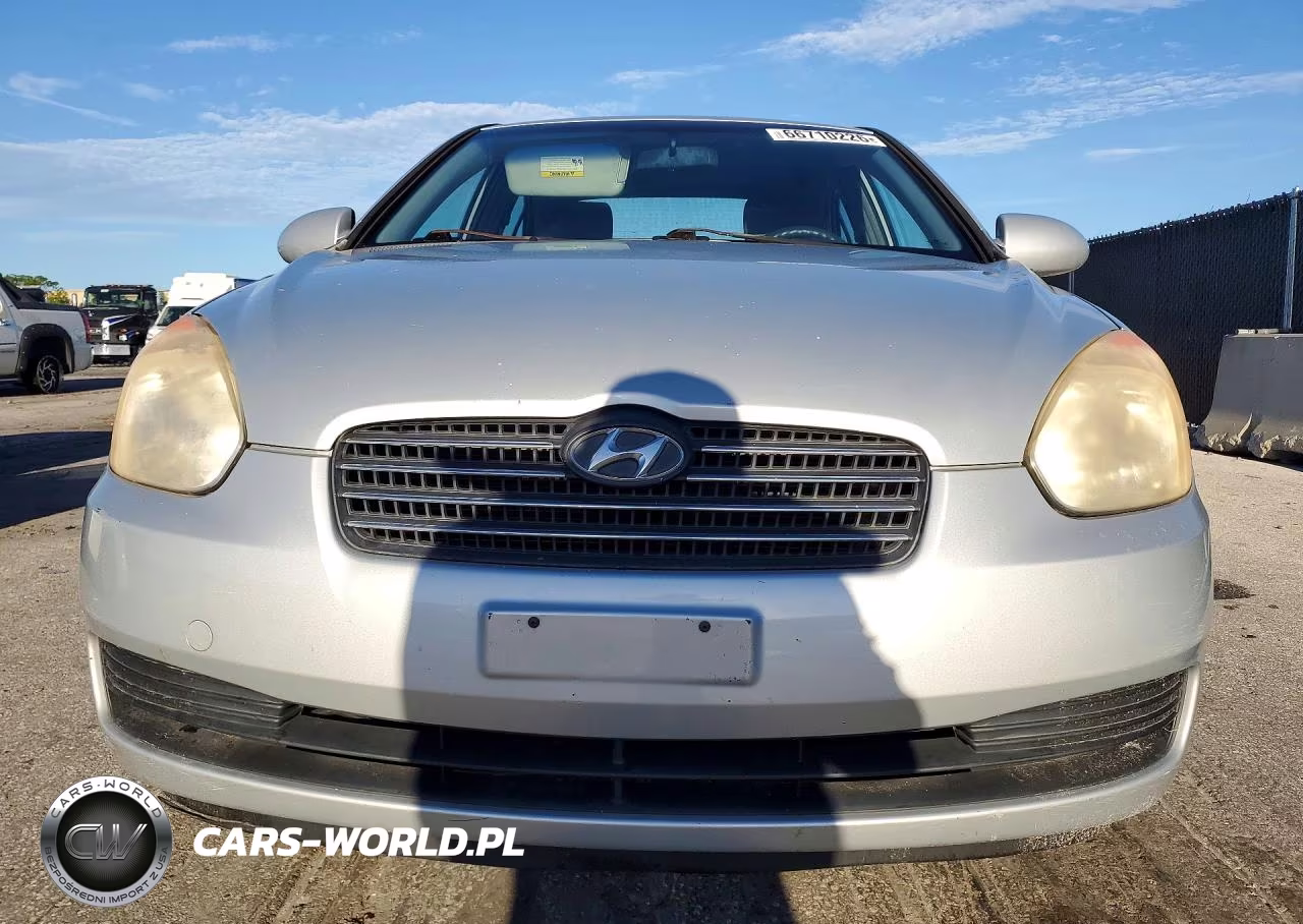 2006 Hyundai Accent Gls VIN:KMHCN46C56U051353 - 5
