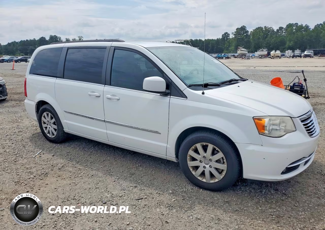 2014 Chrysler Town & Country Touring VIN:2C4RC1BG3ER347236 - 4