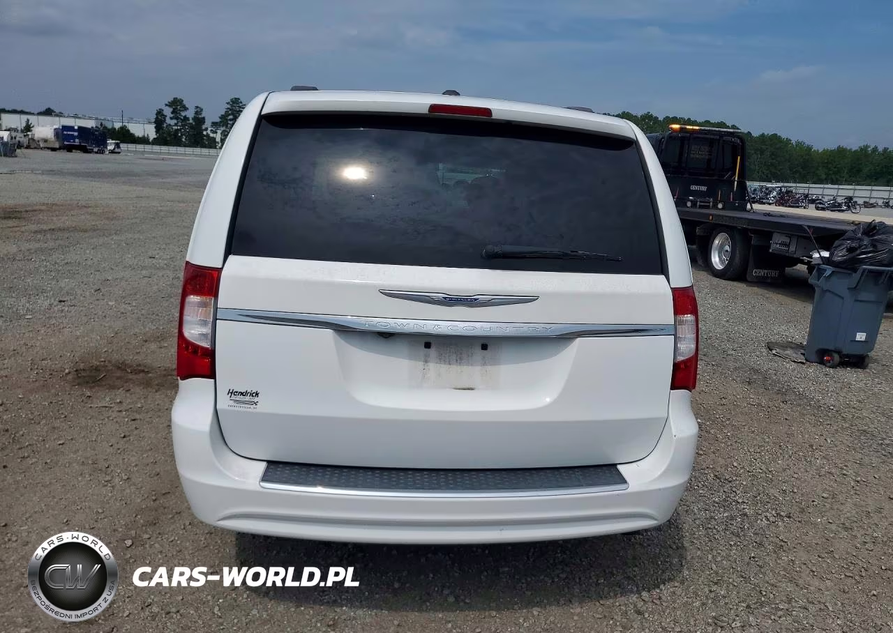 2014 Chrysler Town & Country Touring VIN:2C4RC1BG3ER347236 - 6