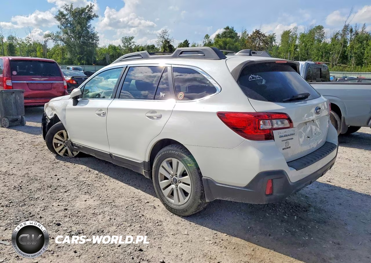 2019 Subaru Outback 2.5I Premium VIN:4S4BSAFC5K3330188 - 2