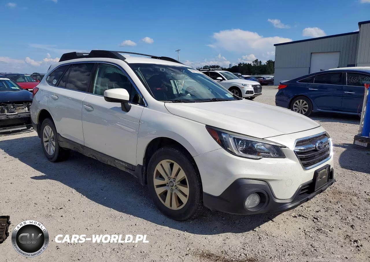 2019 Subaru Outback 2.5I Premium VIN:4S4BSAFC5K3330188 - 4