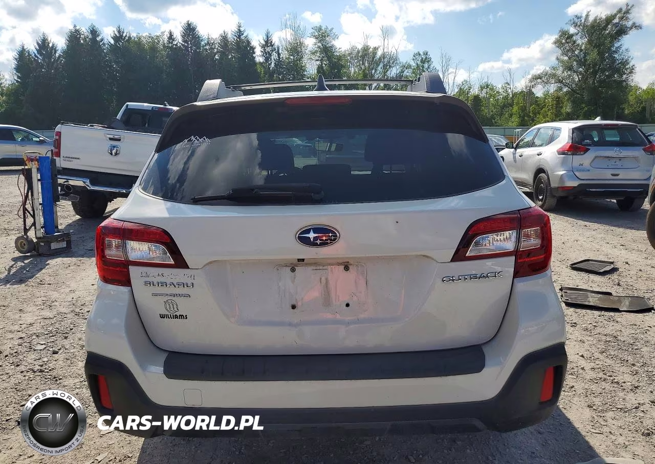 2019 Subaru Outback 2.5I Premium VIN:4S4BSAFC5K3330188 - 6